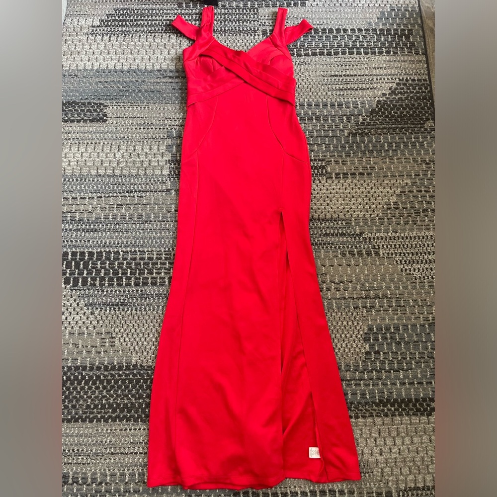 Emerald Sundae Floor Length Dress with Leg Slit, Zip Up Back in Red, Size Large